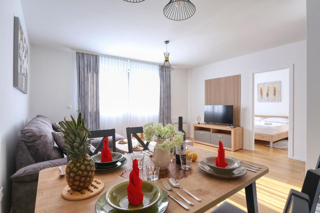 Apartments Perla With Free Parking Zara Esterno foto