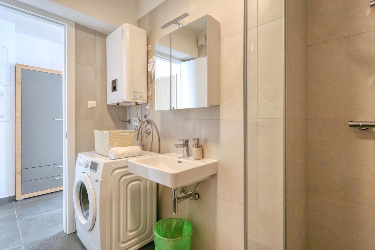 Apartments Perla With Free Parking Zara Esterno foto
