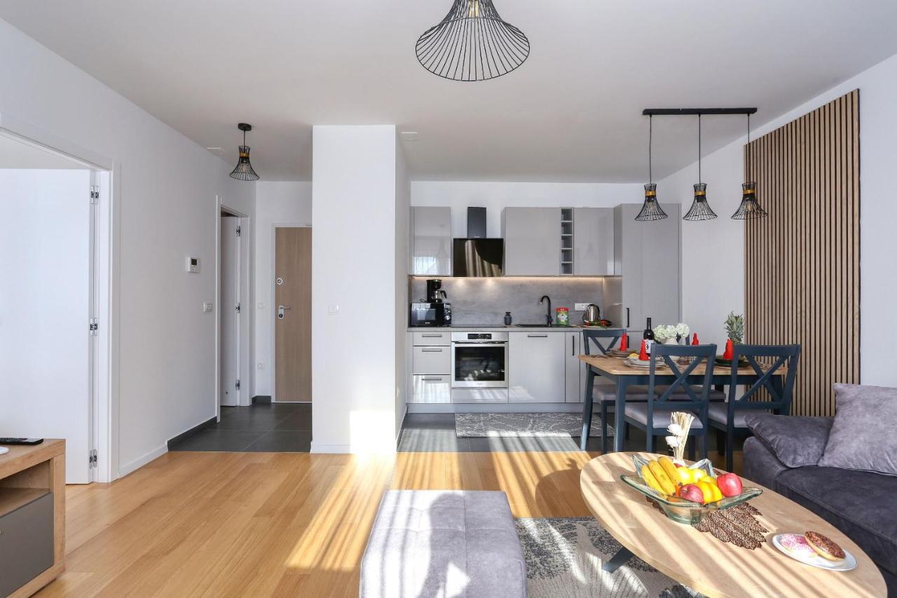 Apartments Perla With Free Parking Zara Esterno foto